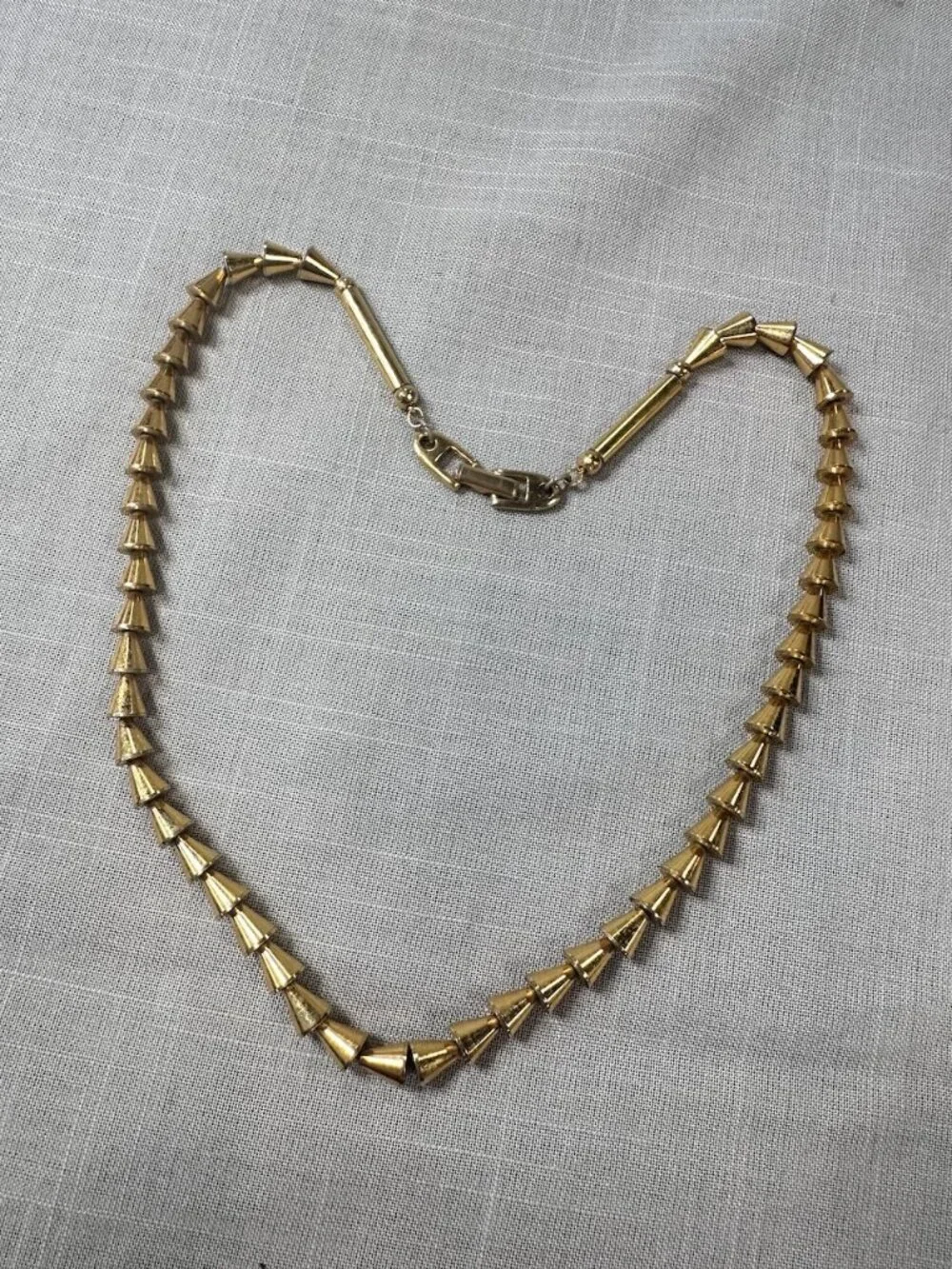 Vintage Napier Gold Tone Triangular Cone Necklace - Picture 9 of 9